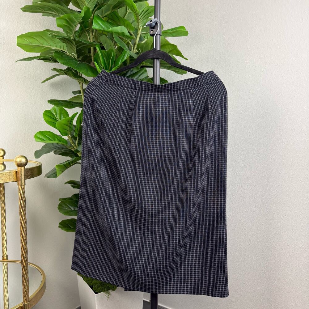 💎✨BEAUTIFUL✨💎 Authentic Burberry suit dress - Picture 9 of 10